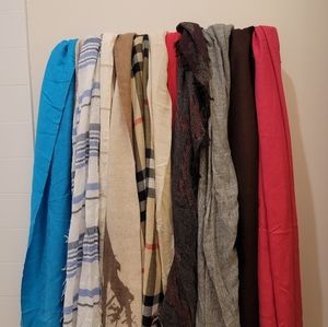 Random scarf lot